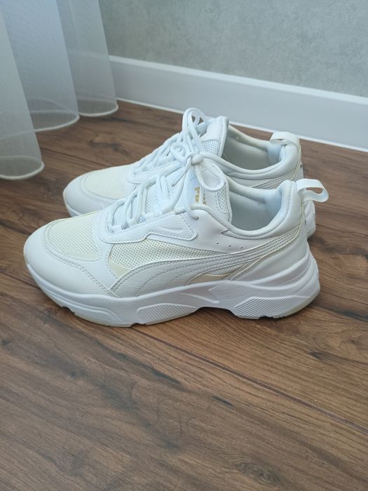 Кросівки Puma, білі, пума, одягались разів 10