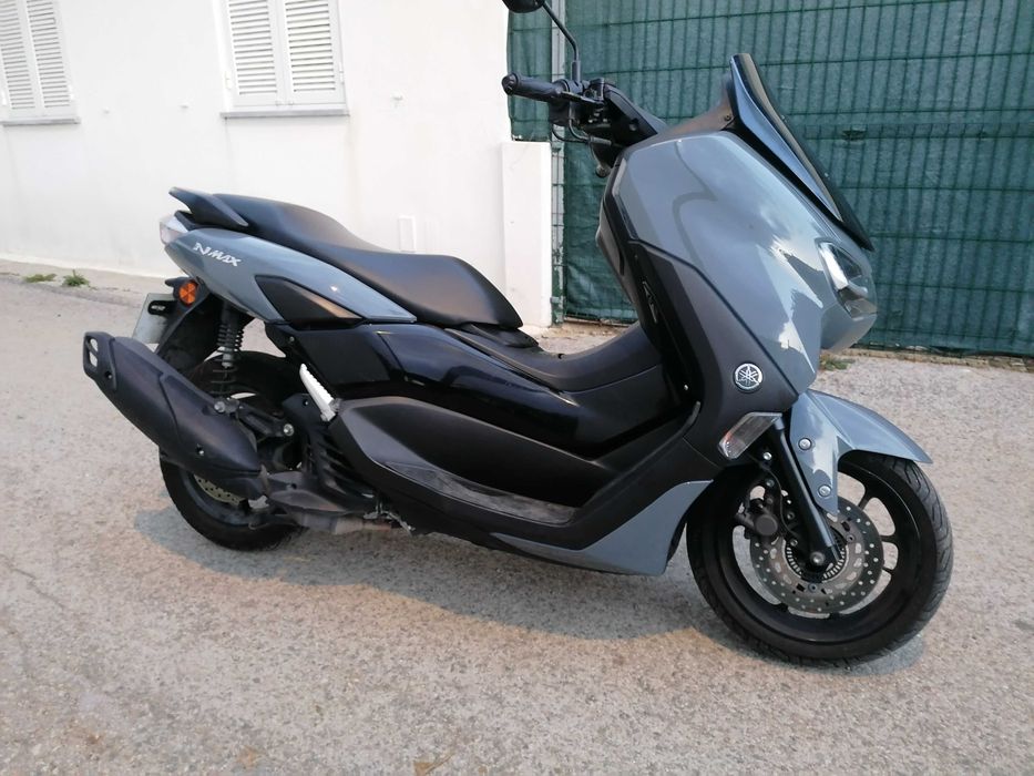 Yamaha NMax 125 23