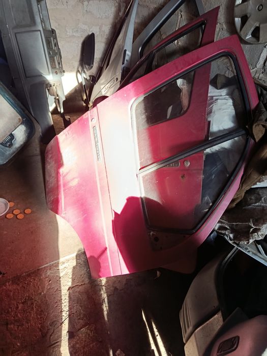 Продам двери на Газель