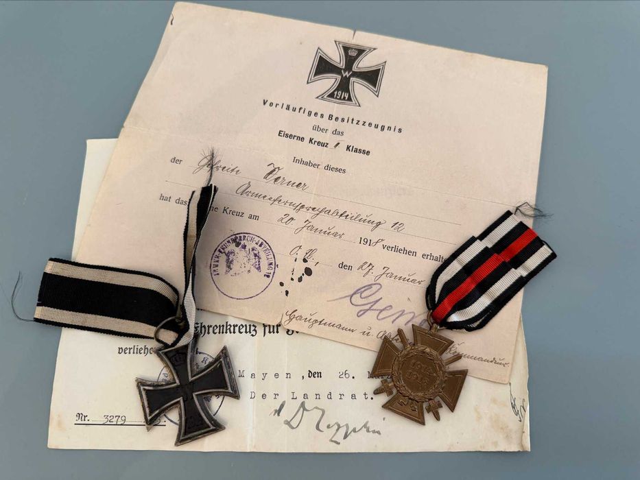 Cruz de Ferro 2.ª Classe e Cruz de Honra do Combatente com certificados!