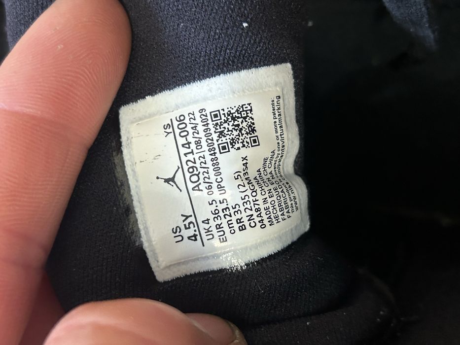 кросівки Nike Air Jordan Max Aura
