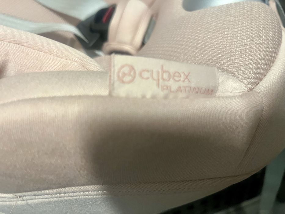 Cadeira Cybex Sirona T+