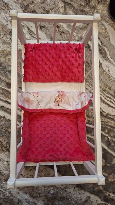 Łóżeczko białe dla lalek