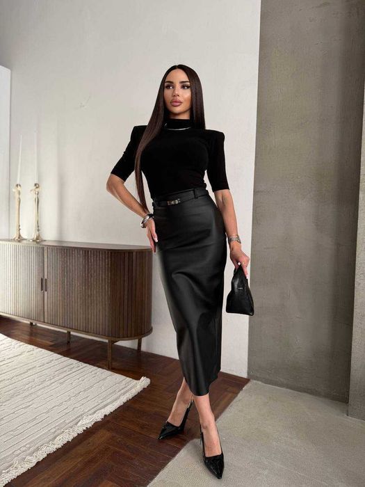 Шкіряна жіноча спідниця