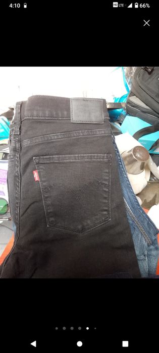 8 calças jeans Levi's W29 (6 usadas uma vez)