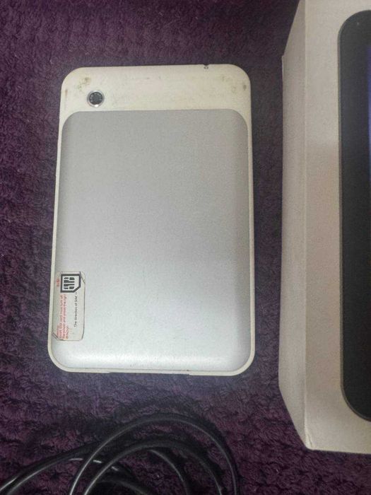 Планшет в хорошем рабочем состоянии