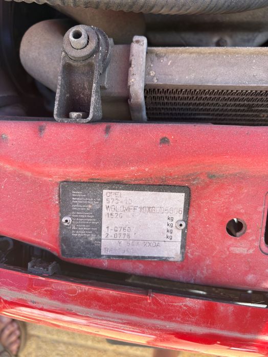 Opel Astra 1.6 Gasolina 1999 – 100.000 km – Muito Bom Estado