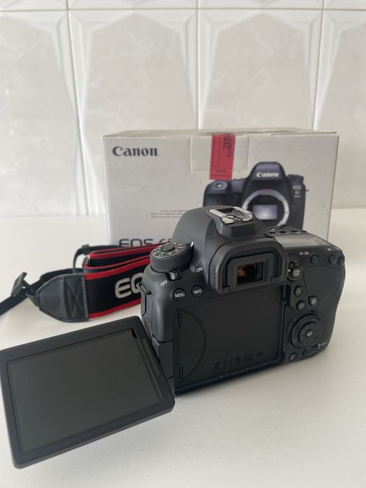 Canon 6D Mark ||
