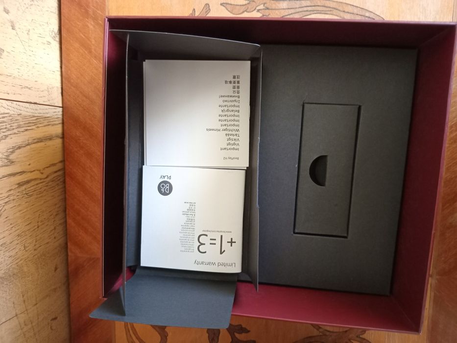 Продам наушники Bang Olufsen Beo Play H2 Deep Red