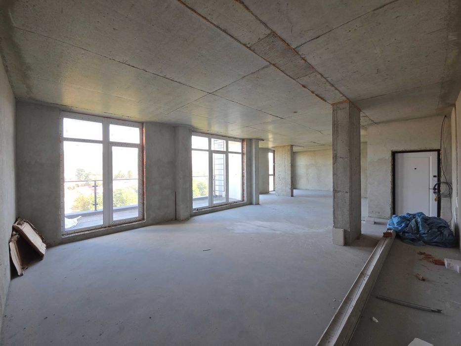 Продаж ПАНОРАМНОЇ 3 кім.кв. 3 роки у власн