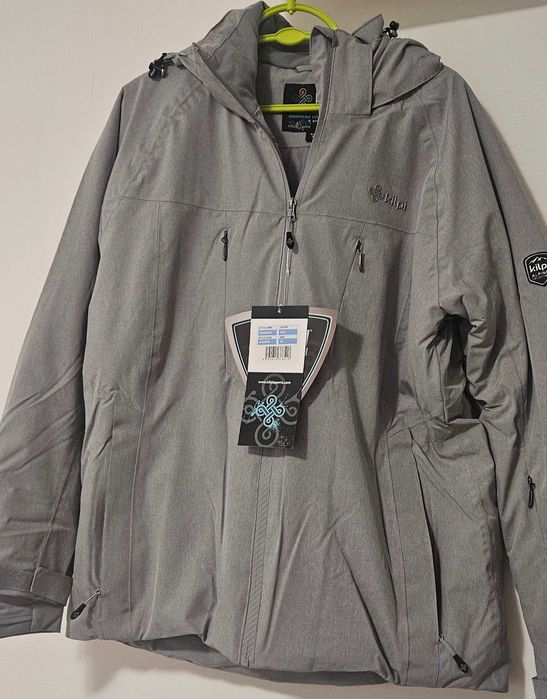 Куртка жіноча нова тепла