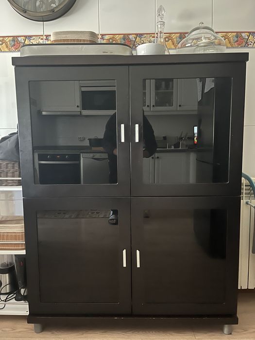 Móvel de madeira wengue Preto Usado