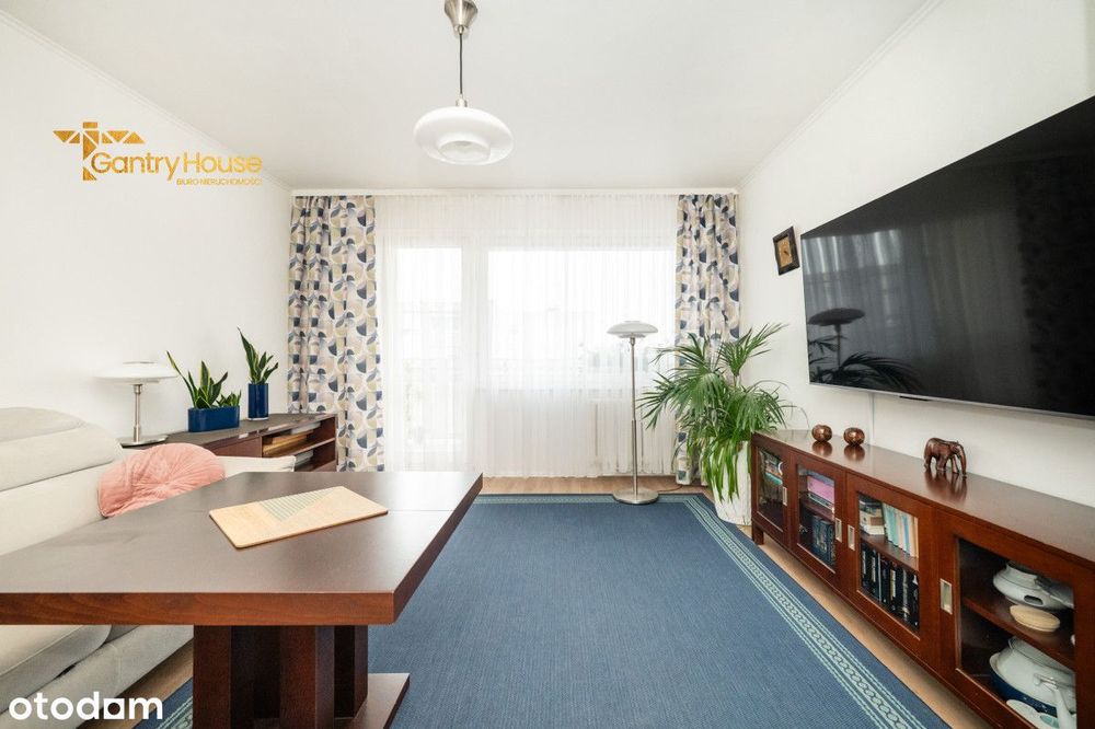 3 Pokoje Z Dużym Balkonem I Piwnicą 5 m²