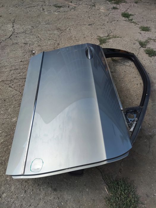 Mercedes E Klasa W212 Drzwi Prawe Przednie Przód 792