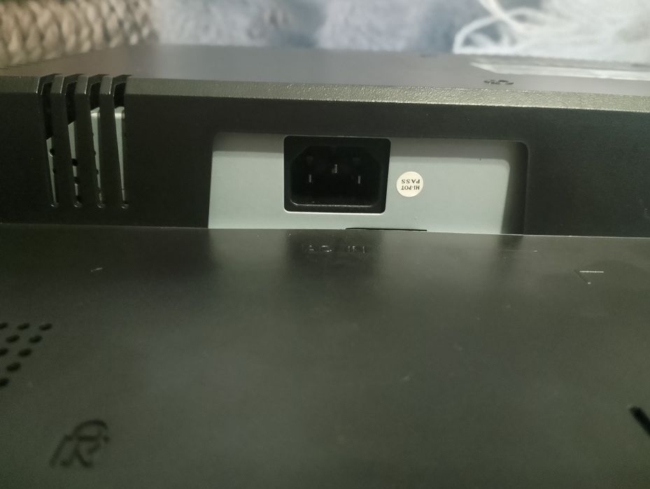 Monitor belinea.