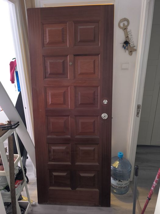 Porta de Madeira ( entrada)