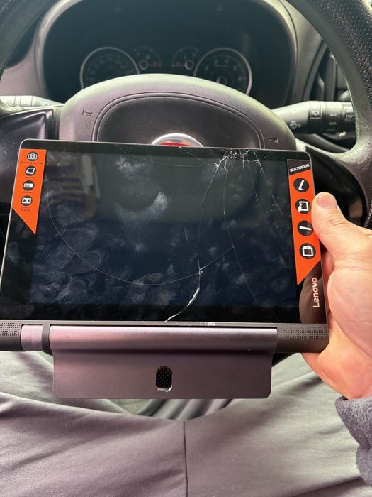 Lenovo Yoga Tablet 3-850F