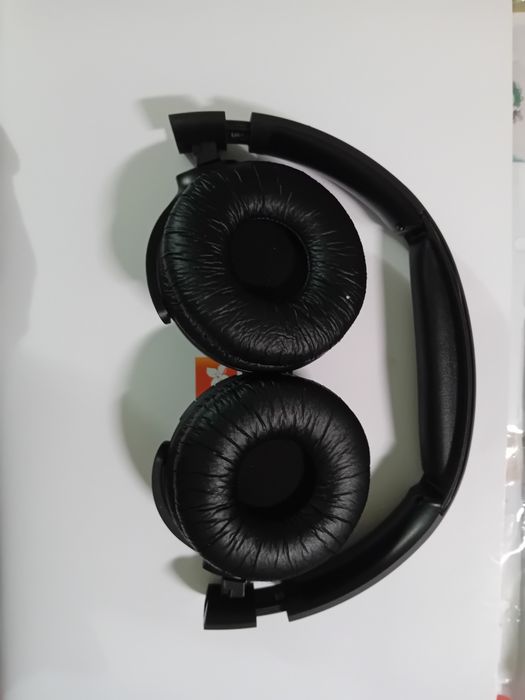 Auscultadores Bluetooth PHILIPS Tauh202Bk