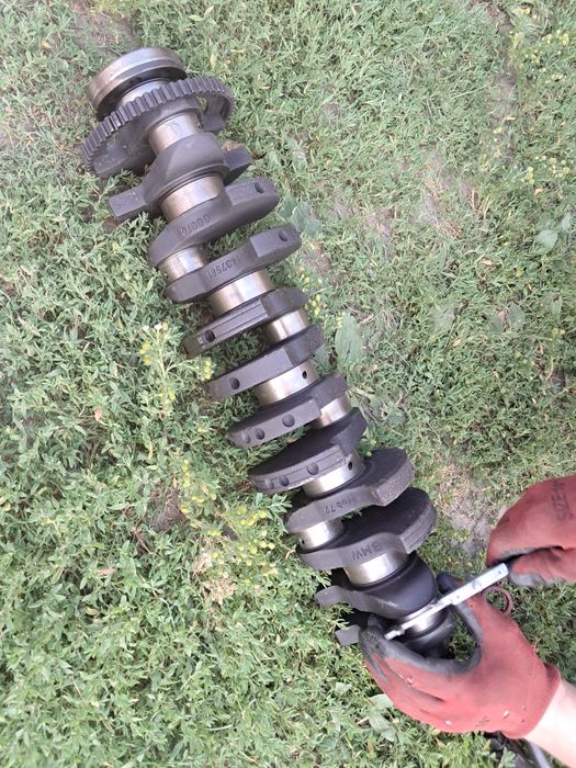 Коленвал колінвал вал колінчатий БМВ е46 М54Б22 323i бензин 2.2 m54b22