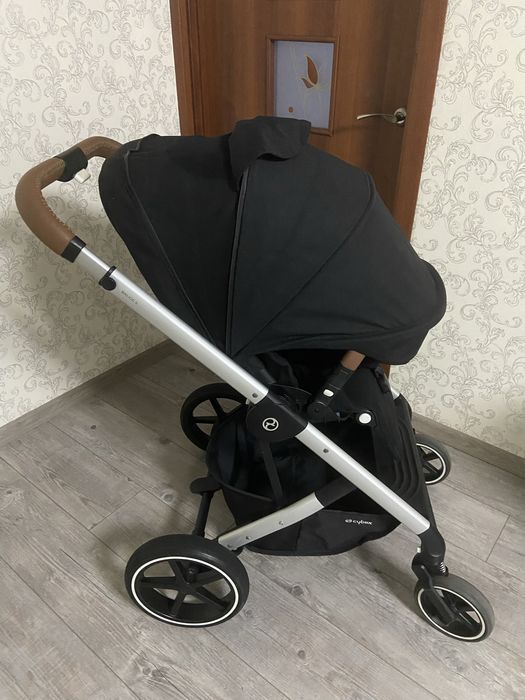 Прогулянкова коляска Cybex Balios S Lux 2022