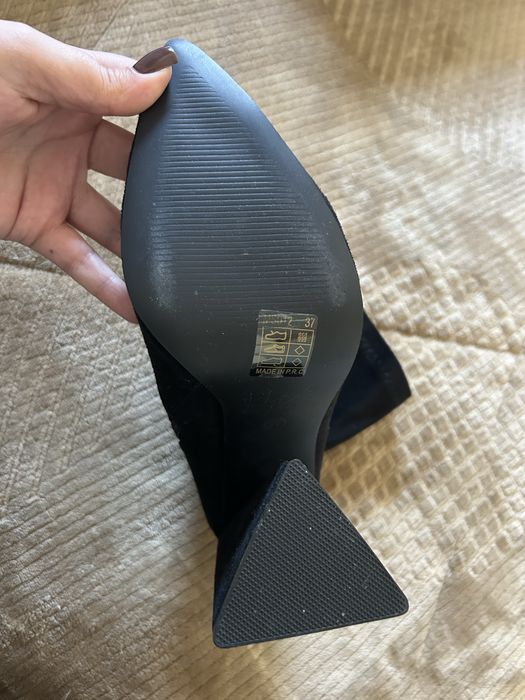 Botas pretas camurca