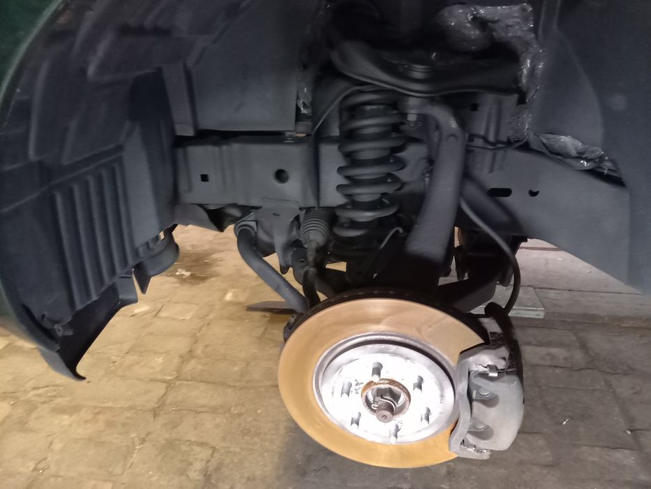 Konserwacja zabezpieczenie przed korozją podwozia ramy