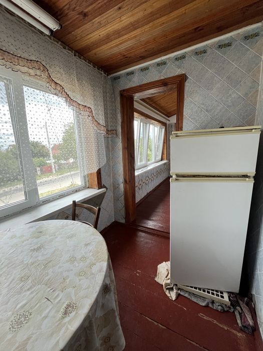 Здається 3-кімнатна квартира на довгий термін