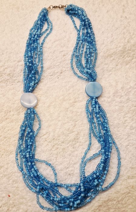 Korale   damskie    turkus.