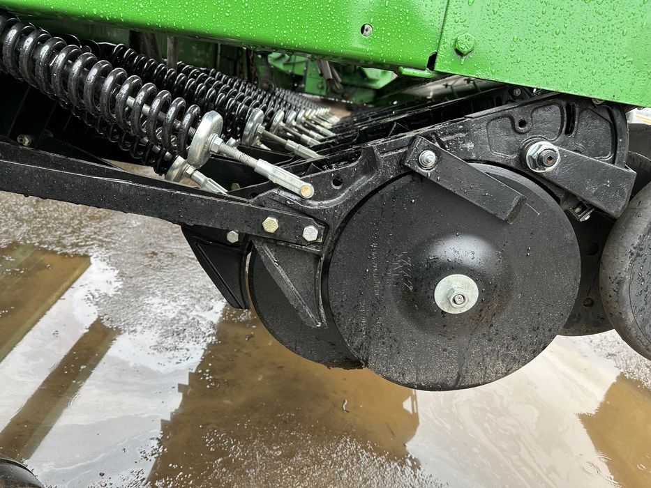Сеялка John Deere 455 Джон дир