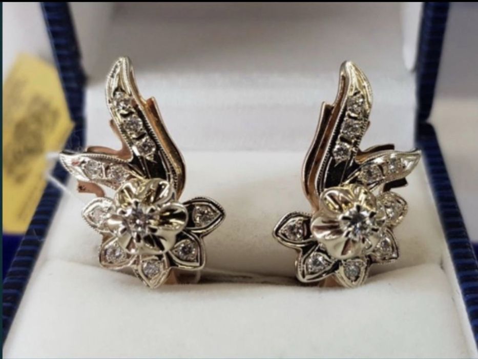 Продам бриллиатовый набор