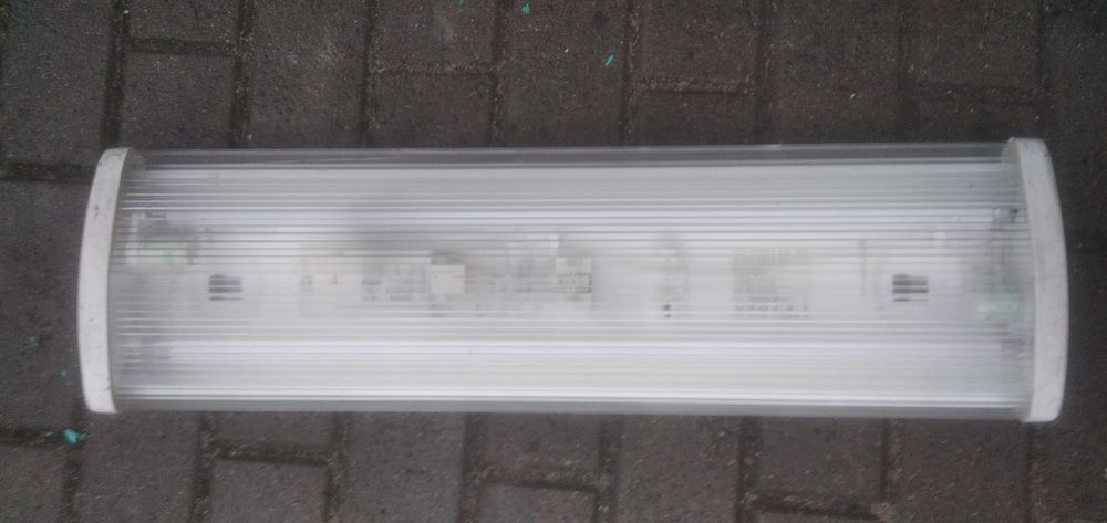 Lampy sufitowe używane .