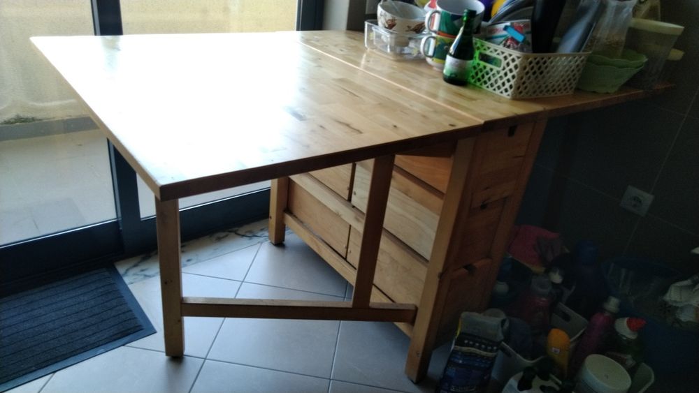 Mesa de cozinha Ikea