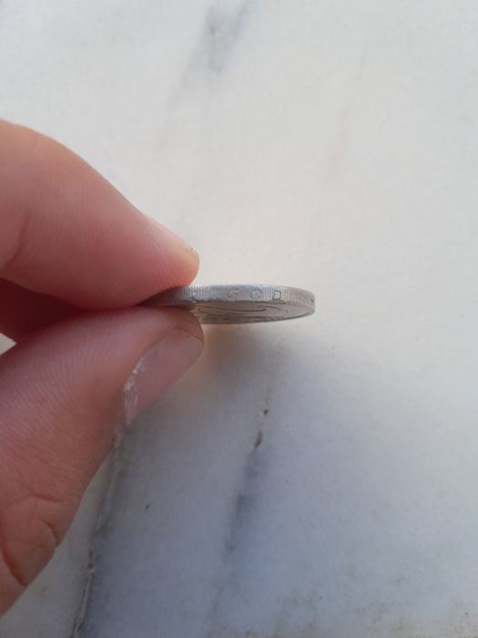 Moeda de 2€ dos Países Baixos, de 2001, com o perfil da Rainha Beatrix