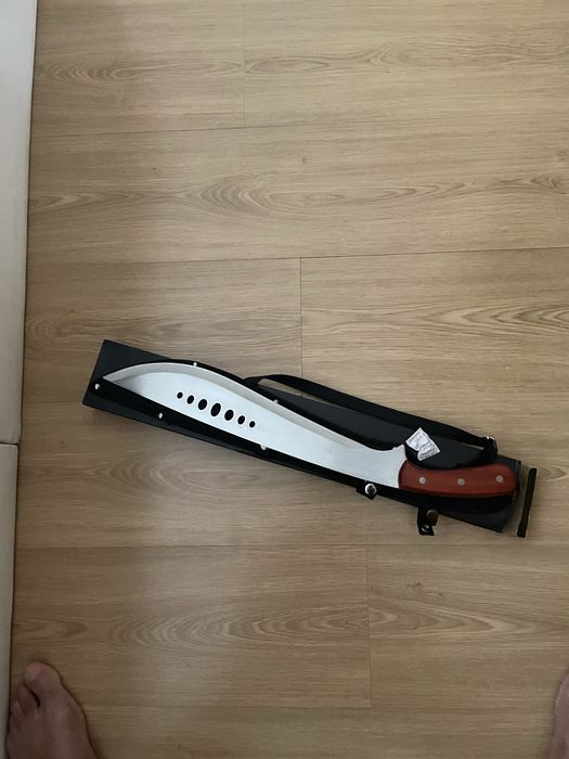 Machete com bainha