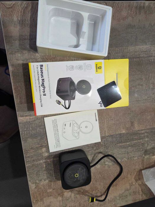 USB-хаб з Бездротовою зарядкою Baseus 7in1 MagPro Series 2