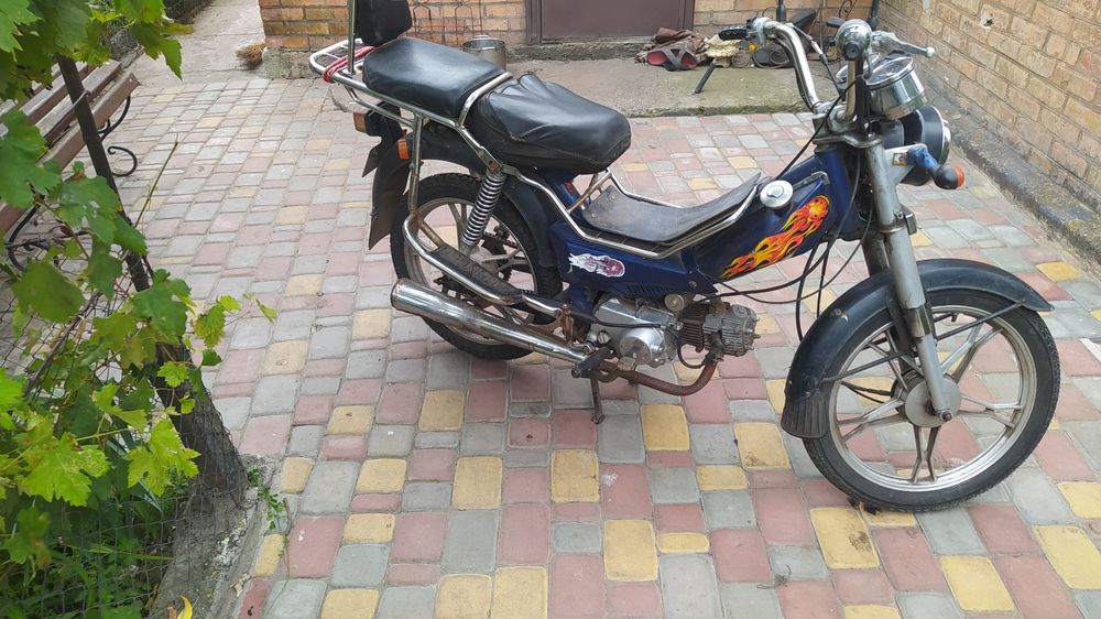 Прдається Мопед кануні