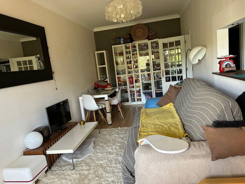 Apartamento T1 aluguer Carcavelos