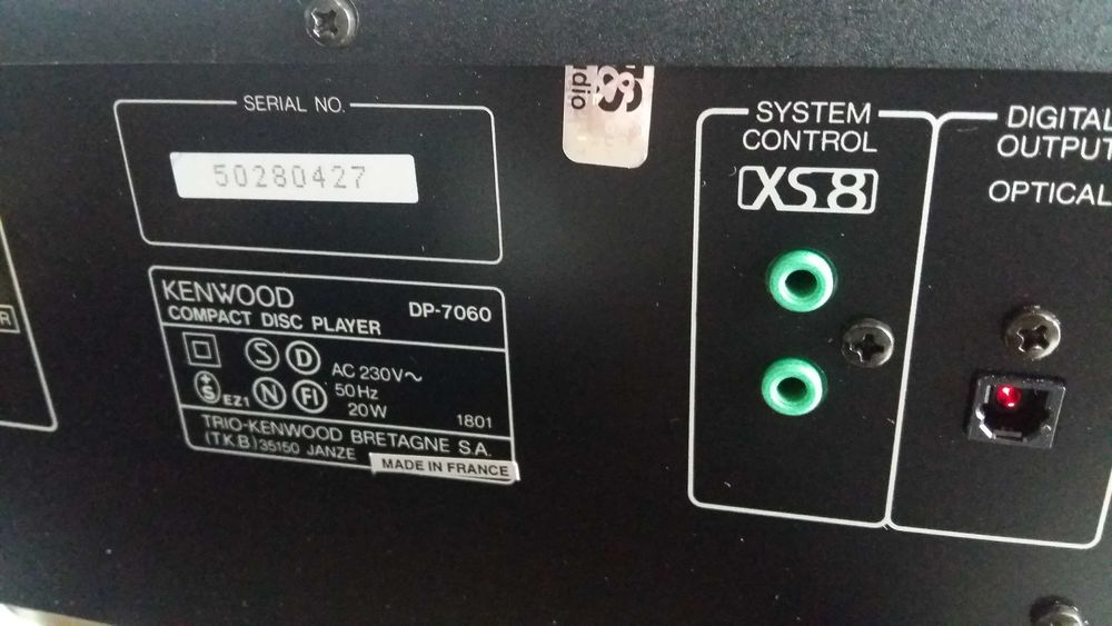 Odtwarzacz CD Kenwood DP-7060