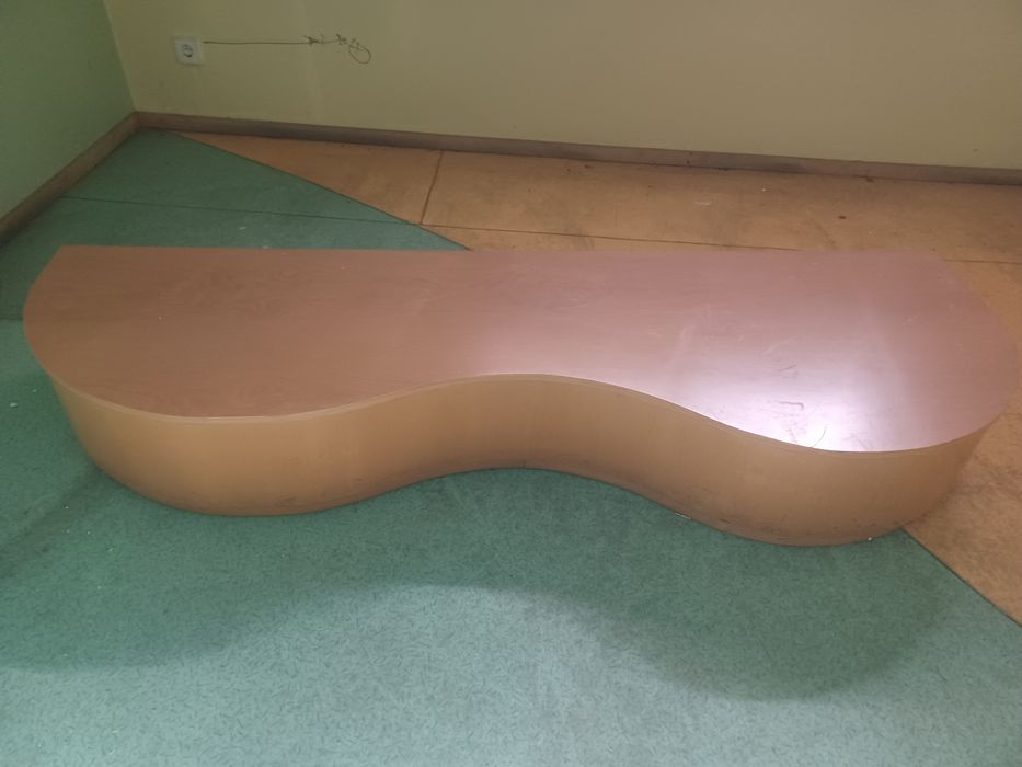 Mesa apoio receção ou outro