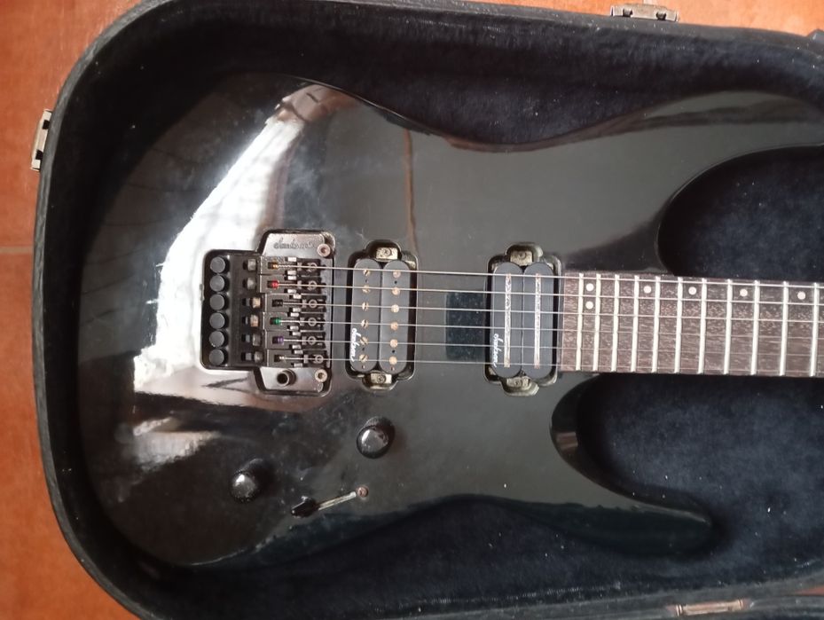 Jackson Professional Dinky Reverse