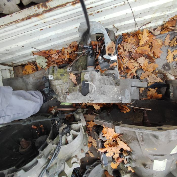 Volkswagen Sharan Galaxy golf passat B5 b6 B4 b2b3 skrzynia biegów silnik renault citroen peugeot 1.6 hdi klapa tyl drzwi przód przesuwne rozrusznik
