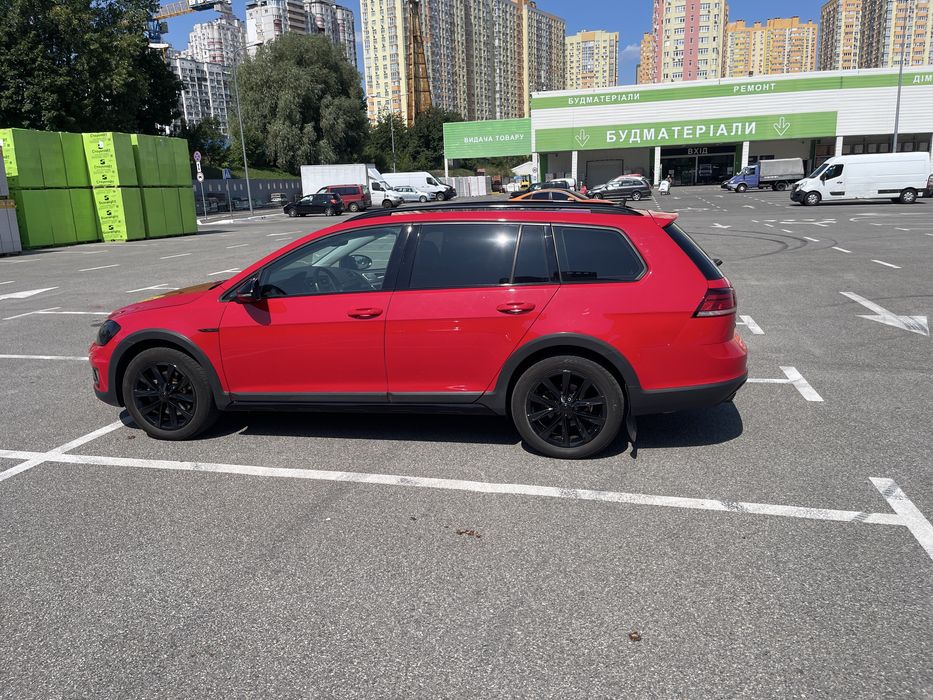 VW Golf Alltrack 2019 р.в.