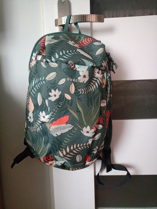 Plecaczek damski miejski