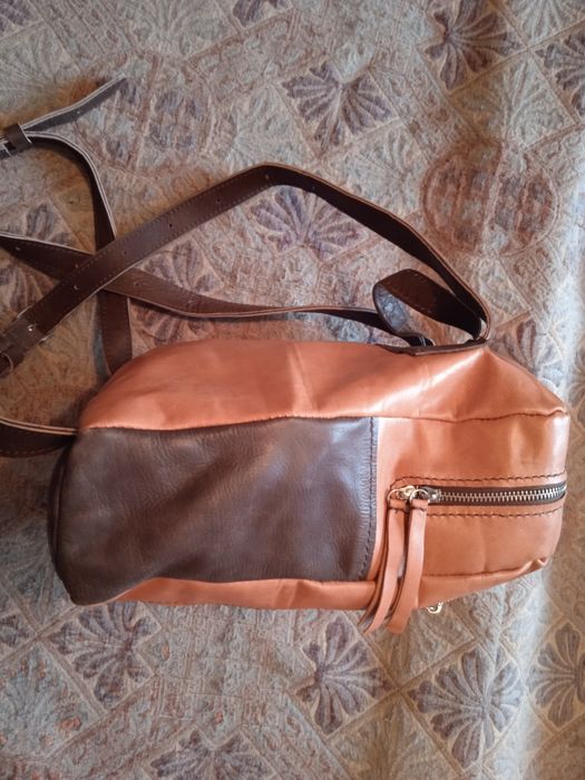 Продам кожаные сумки