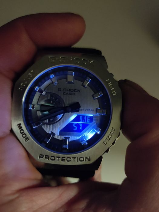 Casio g shock gm 2100