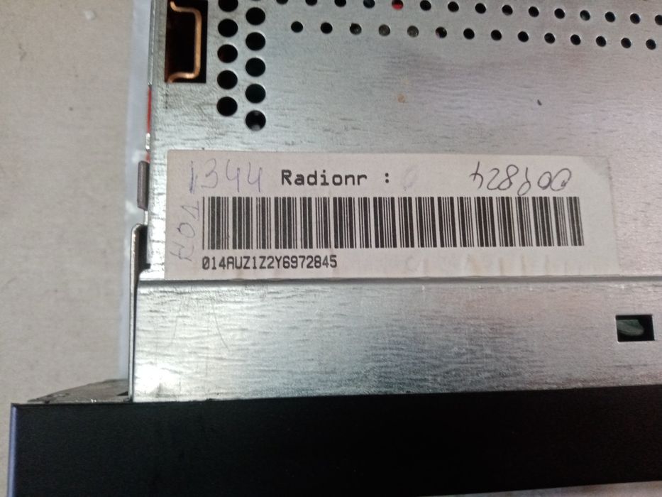 Продам магнитолу