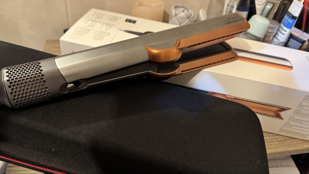 Дайсон Airstrait