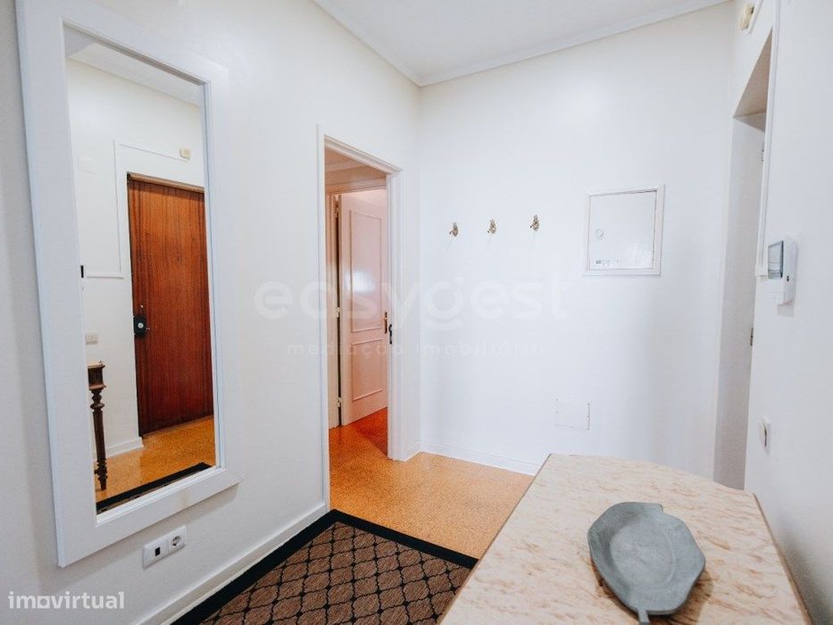 Apartamento T3 para Arrendamento | Torre do SolMar - Ponta Delgada