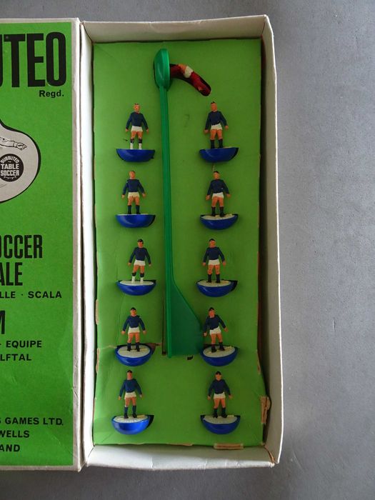 Antiga equipa de Subbuteo IV