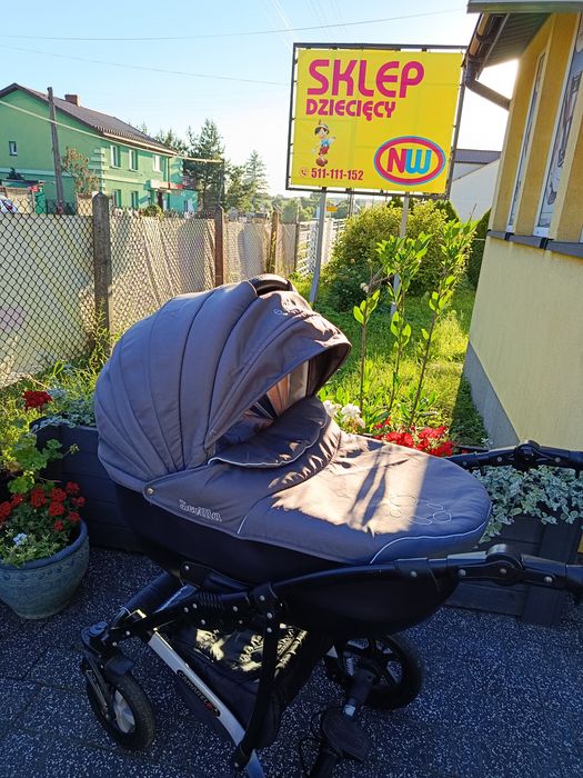 Wózek głęboko spacerowy komis dla dzieci NW
